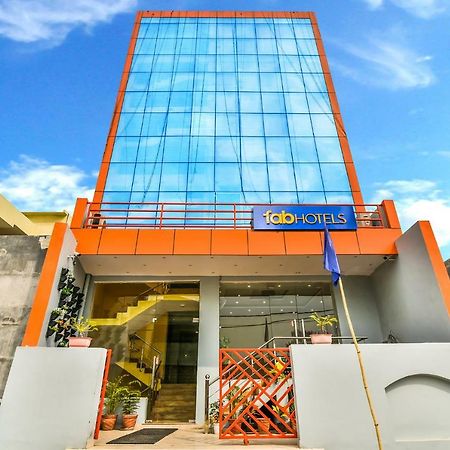 Fabhotel Royal Stay I Greater Noida Exteriör bild
