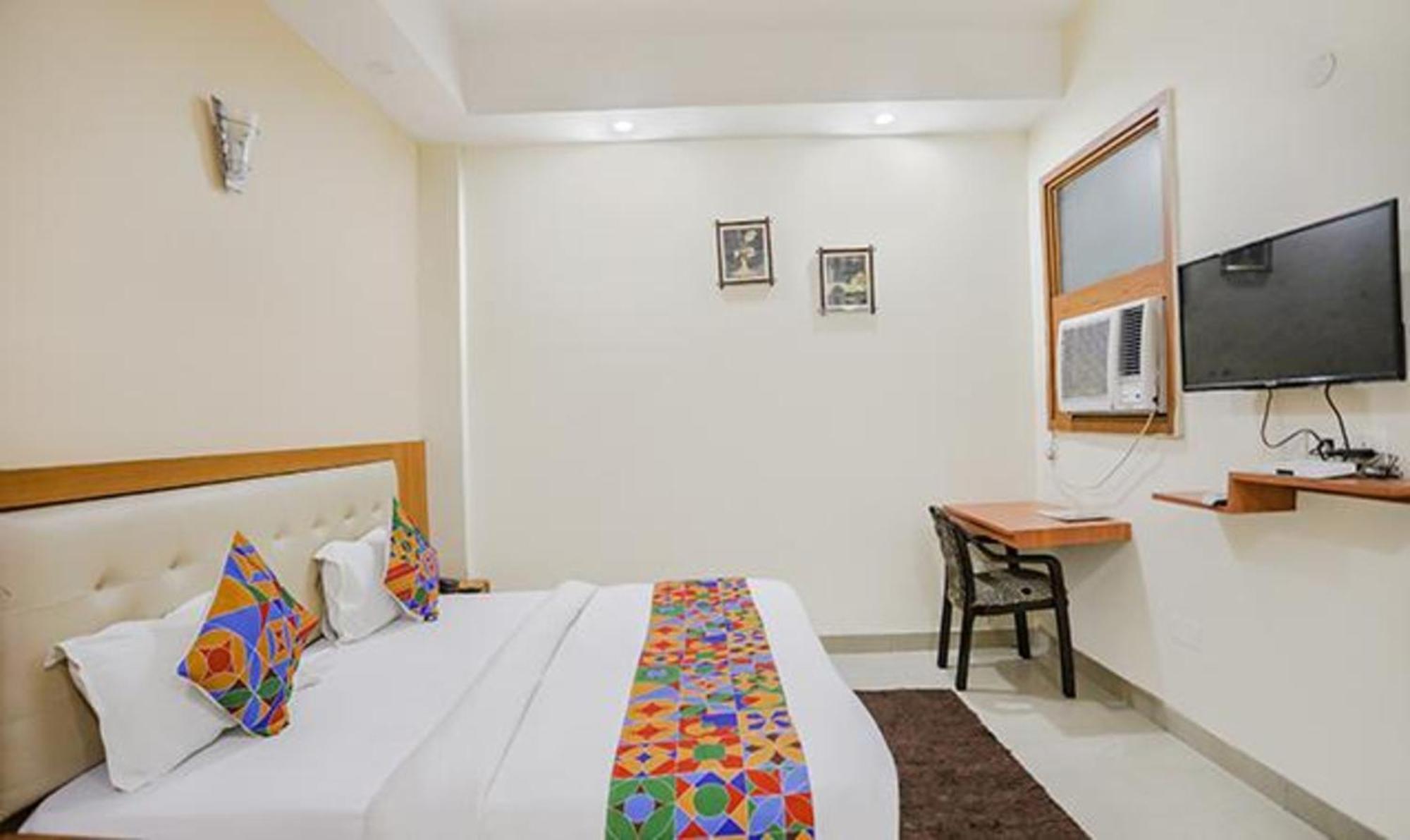 Fabhotel Royal Stay I Greater Noida Exteriör bild
