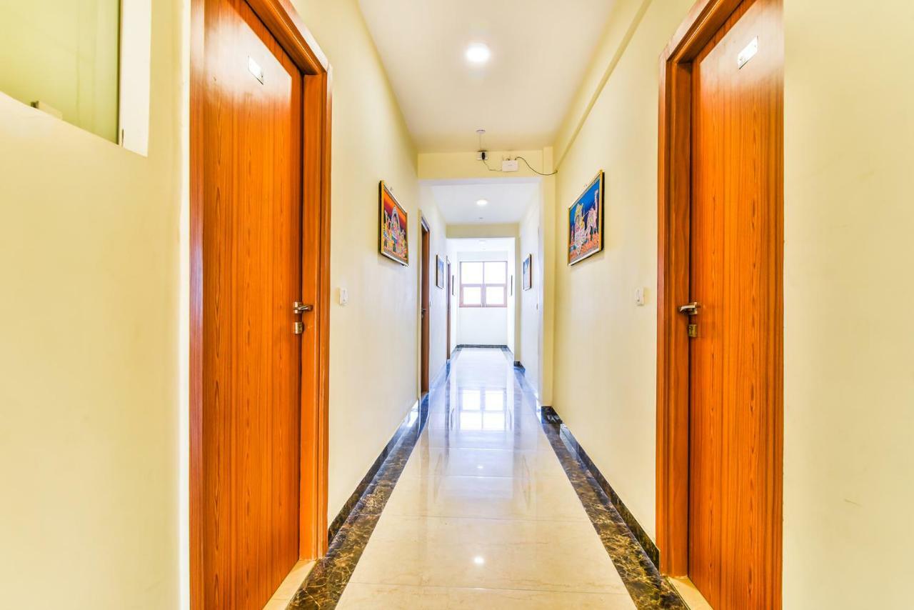 Fabhotel Royal Stay I Greater Noida Exteriör bild
