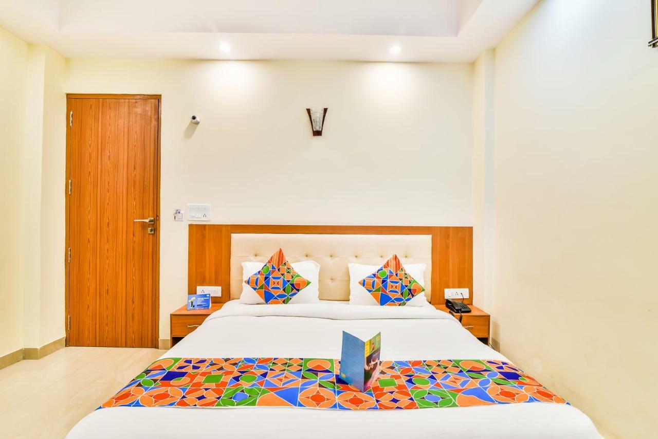 Fabhotel Royal Stay I Greater Noida Exteriör bild