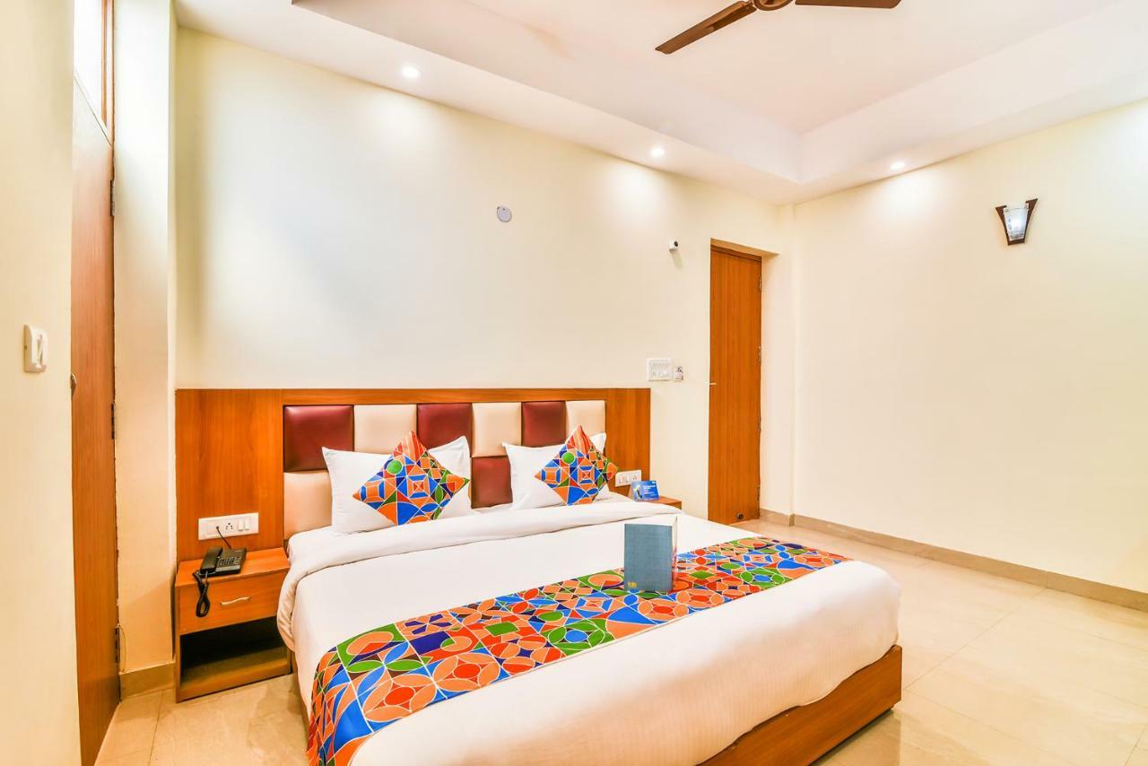 Fabhotel Royal Stay I Greater Noida Exteriör bild