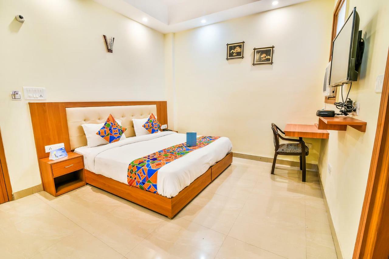 Fabhotel Royal Stay I Greater Noida Exteriör bild