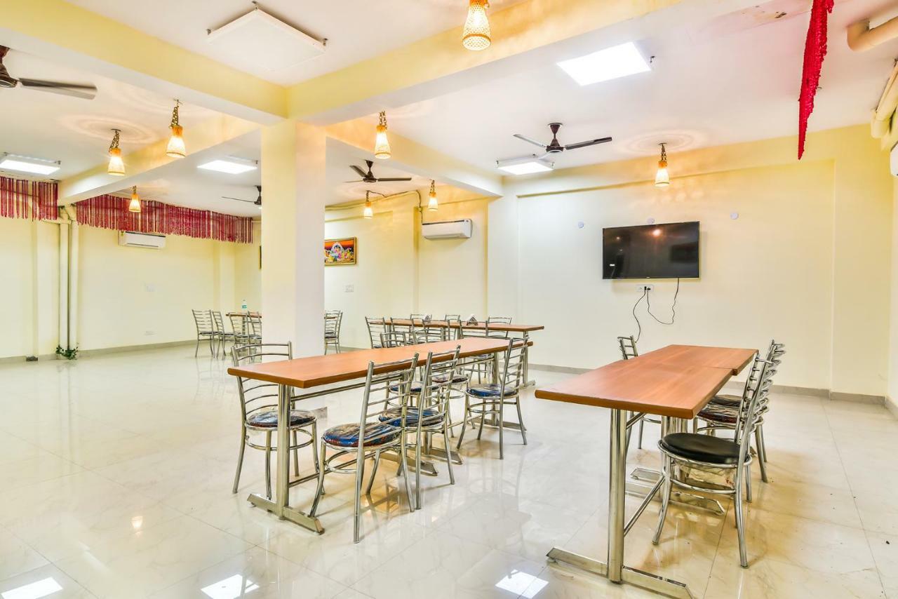 Fabhotel Royal Stay I Greater Noida Exteriör bild